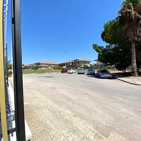 U Scrusciu Ro Mari Apartment
